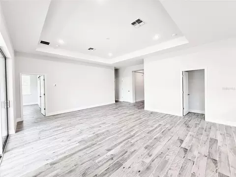 Living - 30280 W Bluebell Ave, Eustis, FL 32736 photo 3 of 4