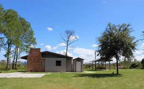 Exterior - 30280 W Bluebell Ave, Eustis, FL 32736 photo 9 of 10