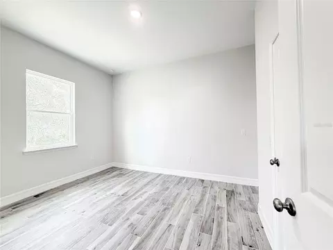 Bedroom - 30280 W Bluebell Ave, Eustis, FL 32736 photo 5 of 7