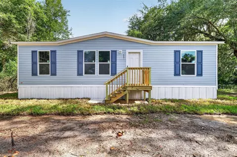 607 Lawrence St, Wildwood, FL 34785