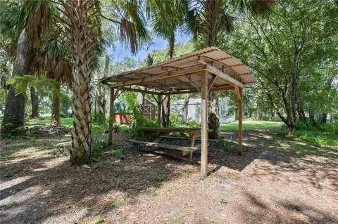 2786 NE 33rd Pl, Coleman, FL 33521 photo 25