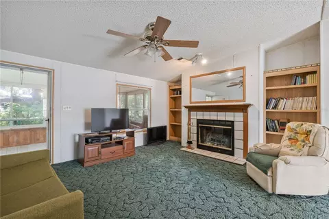 2786 NE 33rd Pl, Coleman, FL 33521 photo 10