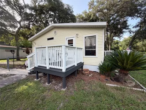 40235 Overlook Dr, Eustis, FL 32736 photo 4