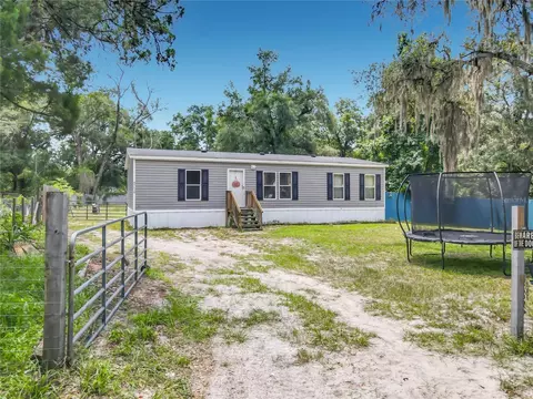 40628 Palm Dr, Eustis, FL 32736 photo 1