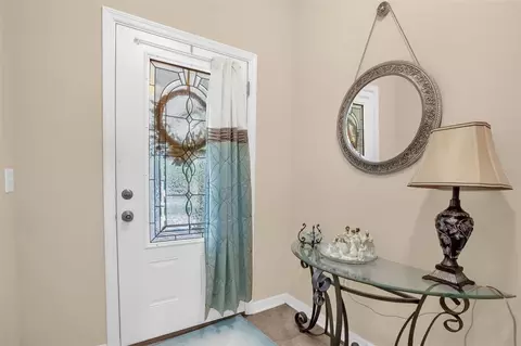 Entry Way - 839 Marietta Ln, Eustis, FL 32726 photo 1 of 2