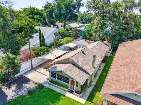 View/Area - 418 E 10th Ave, Mount Dora, FL 32757 photo 2 of 10