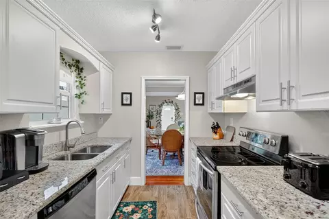 Kitchen - 418 E 10th Ave, Mount Dora, FL 32757 photo 2 of 4