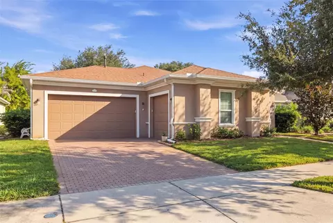 273 Silver Maple Rd, Groveland, FL 34736