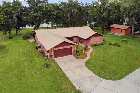 38700 Lakeview Dr, Lady Lake, FL 32159
