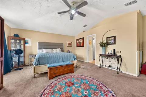 Bedroom - 600 Briarcliff Rd, Eustis, FL 32726 photo 2 of 7