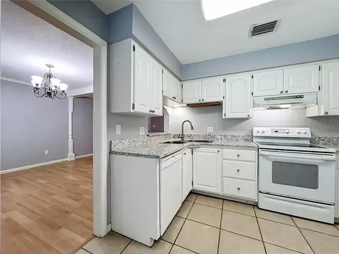 Kitchen - 300 Pinecrest Rd, Mount Dora, FL 32757 photo 4 of 6