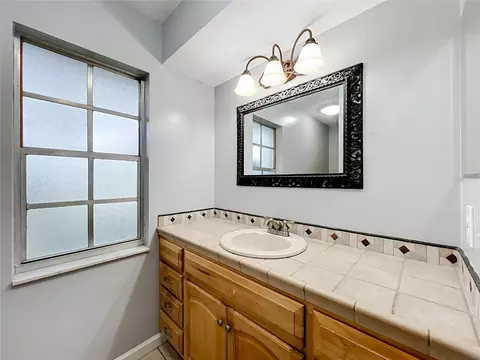 Bath - 300 Pinecrest Rd, Mount Dora, FL 32757 photo 4 of 12