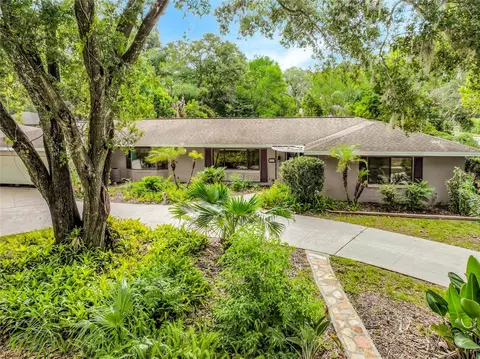 Exterior - 300 Pinecrest Rd, Mount Dora, FL 32757 photo 20 of 24