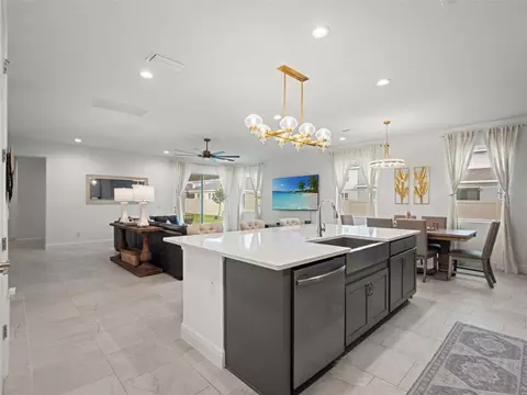Kitchen - 480 Switchgrass Loop, Minneola, FL 34715 photo 5 of 6