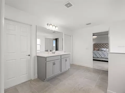 Entry Way - 480 Switchgrass Loop, Minneola, FL 34715 photo 7 of 8