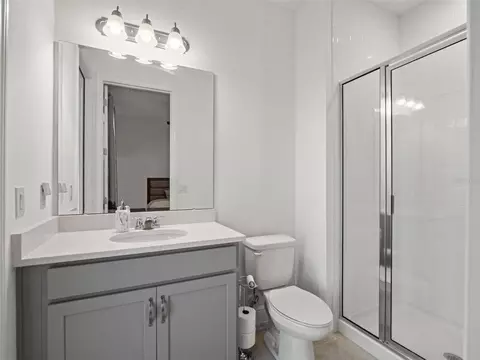 Bath - 480 Switchgrass Loop, Minneola, FL 34715 photo 1 of 6