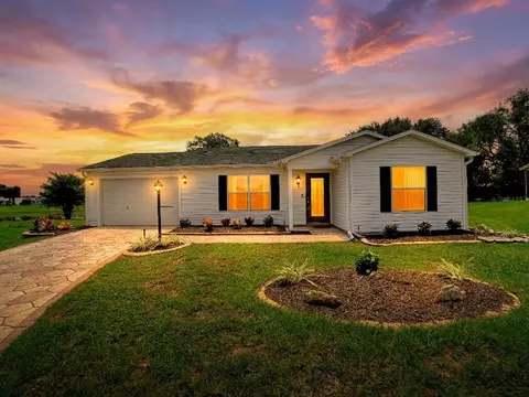 1611 Alhambra Way, The Villages, FL 32162