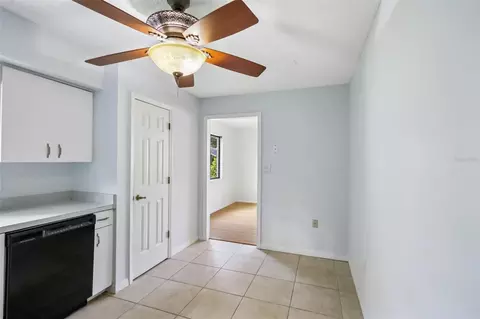 Entry Way - 632 Mount Homer Rd #4A, Eustis, FL 32726 photo 1 of 1