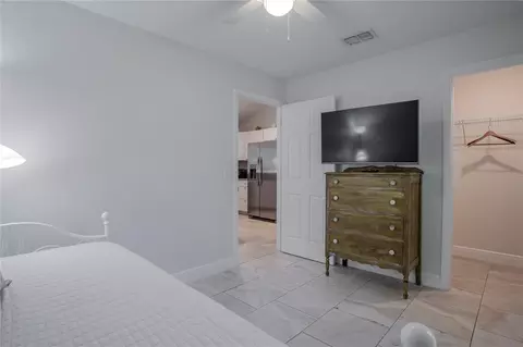 Bedroom - 1202 S Dewey St, Eustis, FL 32726 photo 2 of 8