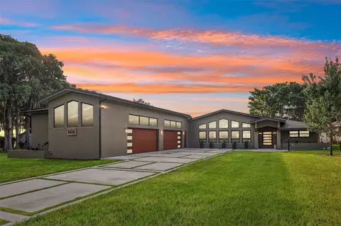 1616 Loves Point Dr, Leesburg, FL 34748