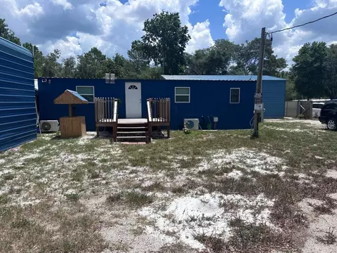 45506 Magnolia St, Paisley, FL 32767