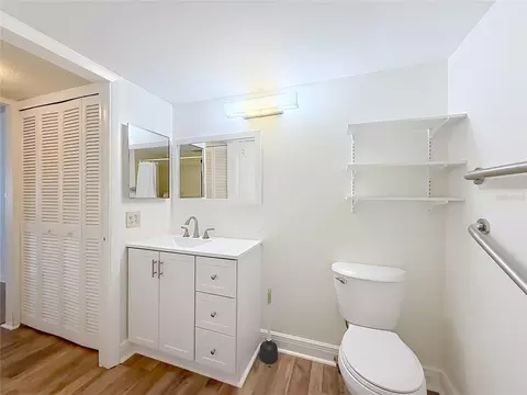 Bath - 681 Midway Dr #A, Ocala, FL 34472 photo 5 of 6