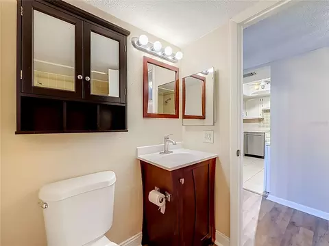 Bath - 681 Midway Dr #A, Ocala, FL 34472 photo 2 of 6