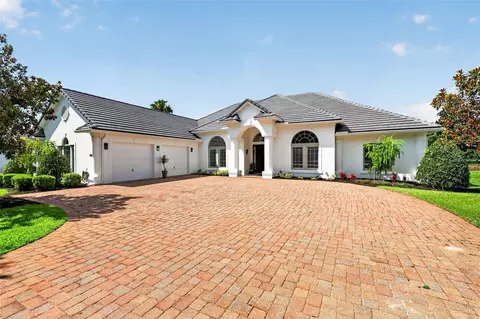 9616 San Fernando Ct, Howey In The Hills, FL 34737