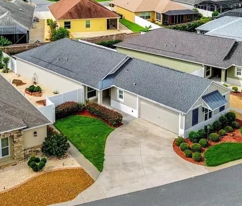 2850 Charlevoix St, The Villages, FL 32163