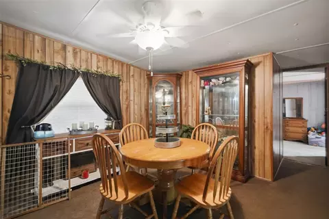 Dining - 13637 Cr 737, Webster, FL 33597 photo 2 of 3
