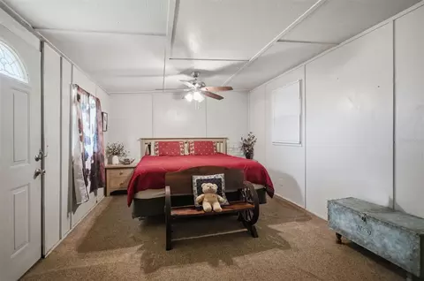 Bedroom - 13637 Cr 737, Webster, FL 33597 photo 1 of 3