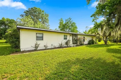 Exterior - 13637 Cr 737, Webster, FL 33597 photo 2 of 3