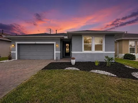 174 Silver Maple Rd, Groveland, FL 34736