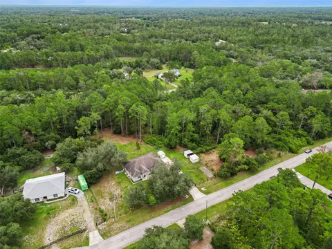 View/Area - 41220 Alder Way, Eustis, FL 32736 photo 3 of 14