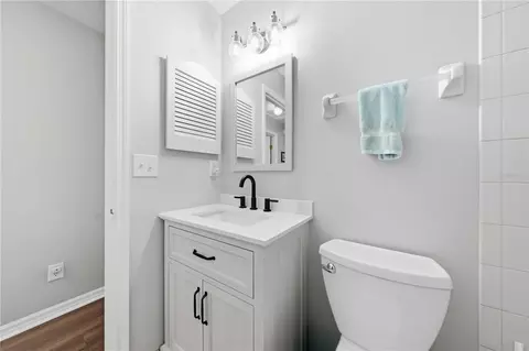 Bath - 3835 NE 13th Ave, Ocala, FL 34479 photo 4 of 4