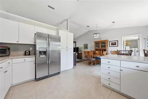 Kitchen - 3835 NE 13th Ave, Ocala, FL 34479 photo 4 of 4