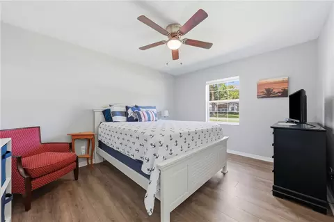 Bedroom - 3835 NE 13th Ave, Ocala, FL 34479 photo 4 of 5