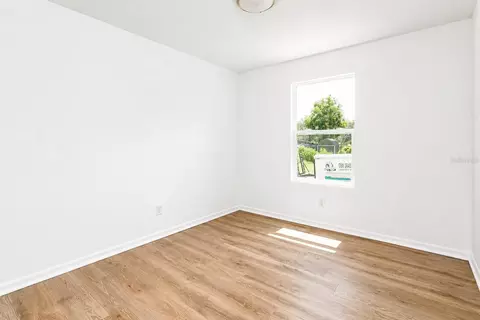 Bedroom - 4839 Cr 686, Webster, FL 33597 photo 2 of 3