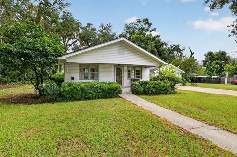 605 Stanley Ave, Wildwood, FL 34785