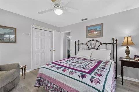 Bedroom - 2115 Suzanne Dr, Mount Dora, FL 32757 photo 3 of 5