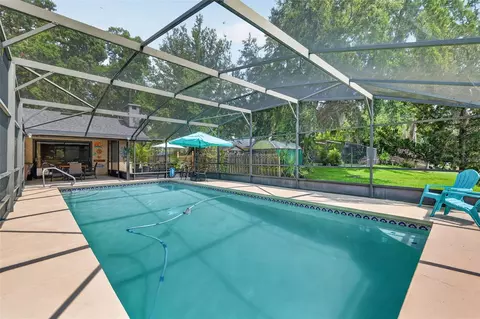 Exterior - 2115 Suzanne Dr, Mount Dora, FL 32757 photo 9 of 17