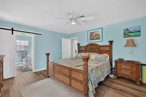 Bedroom - 2115 Suzanne Dr, Mount Dora, FL 32757 photo 1 of 5