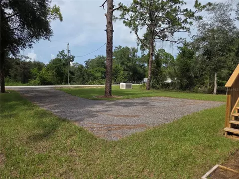 Exterior - 9448 Rousseau St, Webster, FL 33597 photo 4 of 10