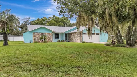 Exterior - 5325 Abagail Dr, Spring Hill, FL 34608 photo 9 of 13