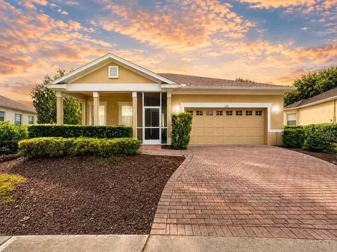 122 Flame Vine Way, Groveland, FL 34736