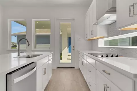 Kitchen - 6677 Wake St, Saint Cloud, FL 34771 photo 3 of 4