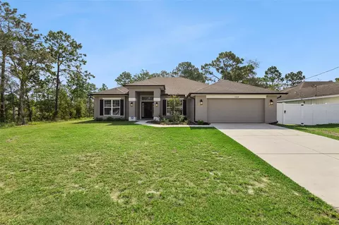 11268 Kodiak Wren Rd, Weeki Wachee, FL 34614