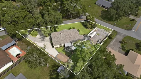 View/Area - 41300 Dixie Ave, Umatilla, FL 32784 photo 1 of 5