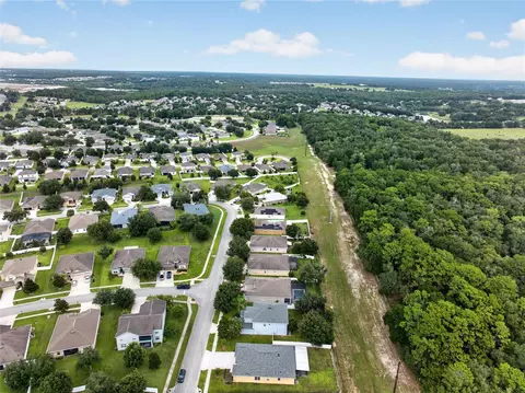 View/Area - 5202 Royce Dr, Mount Dora, FL 32757 photo 5 of 6