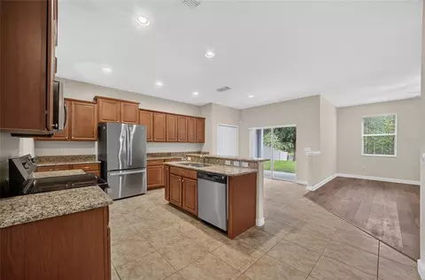 Kitchen - 5202 Royce Dr, Mount Dora, FL 32757 photo 2 of 4